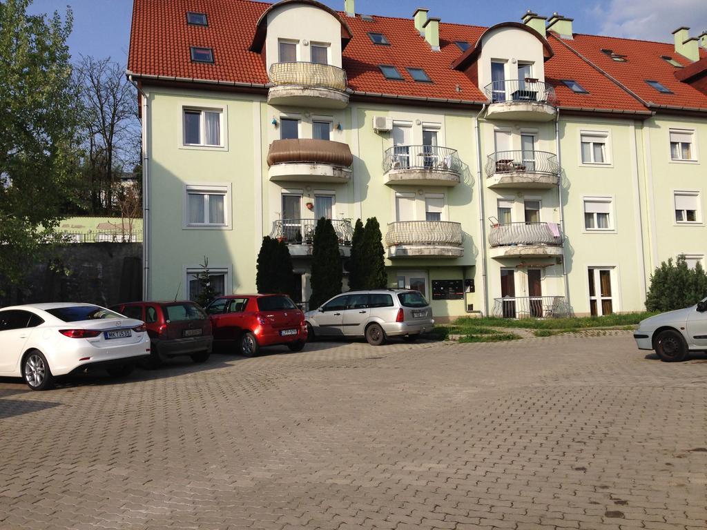 Kristaly Apartman Erlau Exterior foto